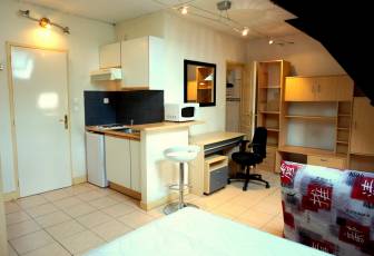 renting Studio   Montluon