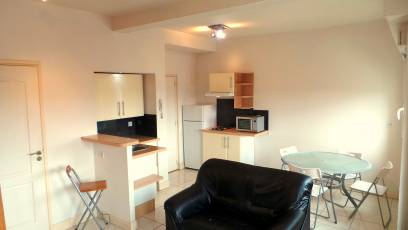 renting F3   Montluon