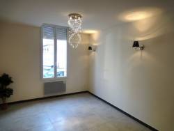 renting F3 Unfurnished  Montluon