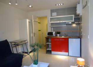 renting Studio Furnished  Montluon