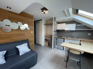 renting Studio   Montluon