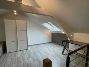 renting F2   Montluon