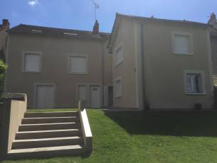 renting F2   Montluon