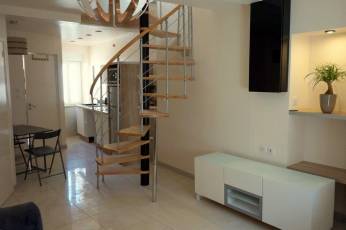 renting F2 Furnished  Montluon