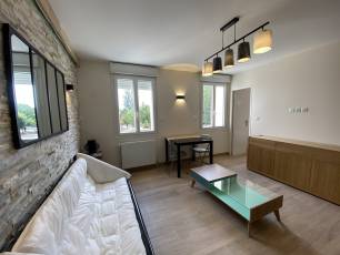 renting F2 Furnished  Montluon