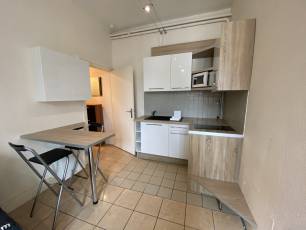 renting Studio   Montluon