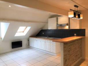 renting F5 Unfurnished  Montluon