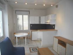 renting F2   Montluon