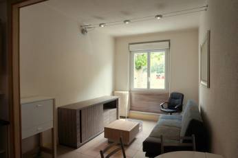 renting F2 Furnished  Montluon