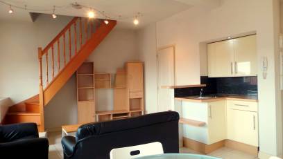 renting F3 Furnished  Montluon