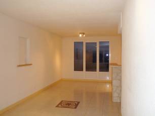 location F3 non meubl  Montluon