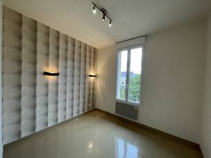 renting F2 Unfurnished  Montluon