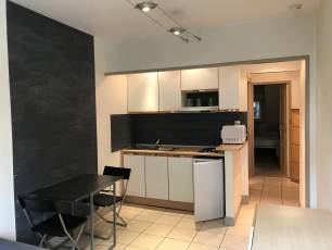 renting F2 Furnished  Montluon