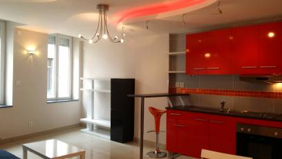 renting F2 Furnished  Montluon