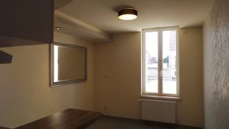 renting F2 Unfurnished  Montluon