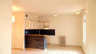 renting F2 Unfurnished  Montluon