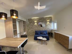 renting Studio Unfurnished  Montluon