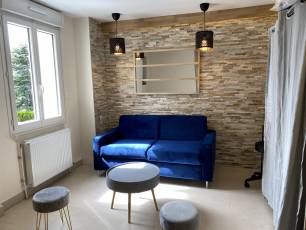 renting Studio Furnished  Montluon