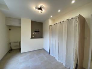 renting F2 Unfurnished  Montluon