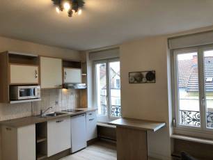 location Studio non meubl  Montluon