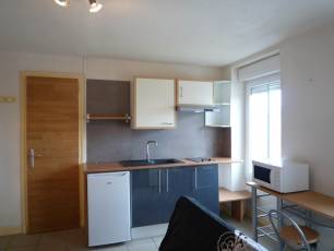 renting&nbsp;Studio&nbsp;Unfurnished � Montlu�on