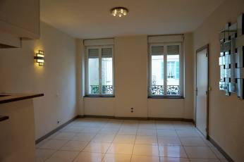 renting F2 Unfurnished  Montluon