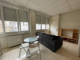 renting Studio Furnished  Montluon