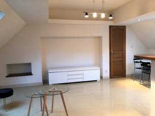 renting F2 Furnished  Montluon