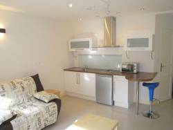 location Studio meubl  Montluon