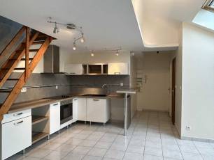 renting F3 Unfurnished  Montluon