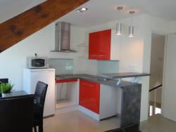 renting F2 Furnished  Montluon