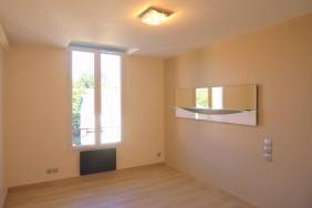  F3 non meubl  Montluon