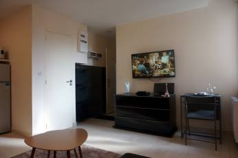 renting F2 Furnished  Montluon