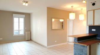 renting F2 Unfurnished  Montluon