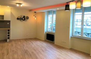 renting F4 Unfurnished  Montluon