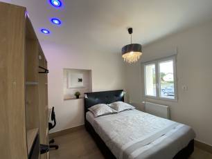 renting F2 Furnished  Montluon