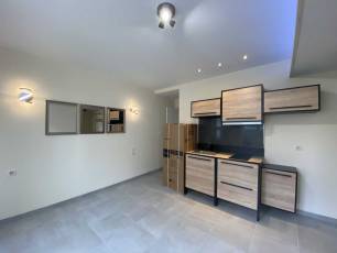 renting F2 Unfurnished  Montluon