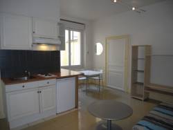 renting Studio Furnished  Montluon