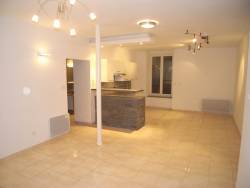  louer F3 non meubl  Montluon