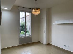 renting F2 Unfurnished  Montluon