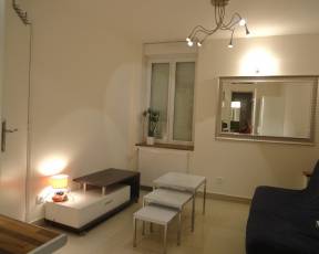 renting Studio Furnished  Montluon