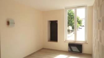 renting F3 Unfurnished  Montluon