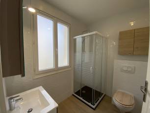 renting Studio Furnished  Montluon