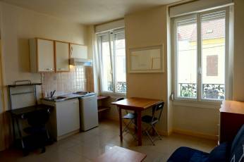 renting Studio Unfurnished  Montluon