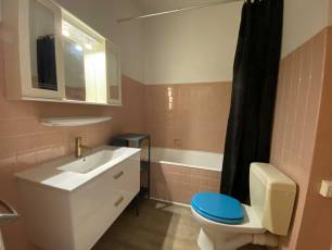 renting&nbsp;F2&nbsp;Unfurnished � Montlu�on