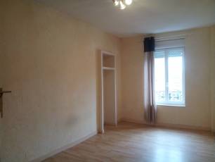 renting F2 Unfurnished  Montluon