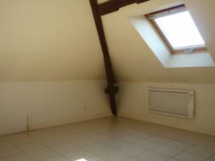 renting F3 Unfurnished  Montluon