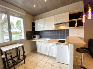 renting Studio Furnished  Montluon