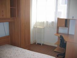 renting F2 Furnished  Montluon