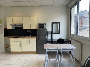 renting F2 Furnished  Montluon